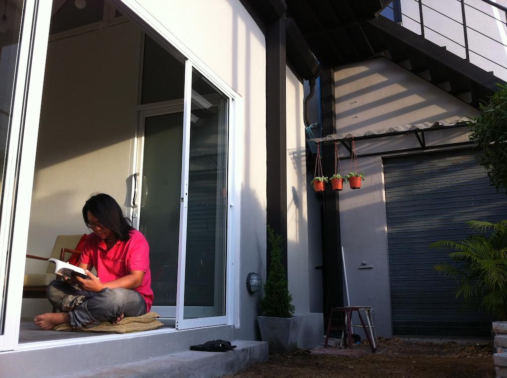 Hostel Mbed Phuket Exterior foto
