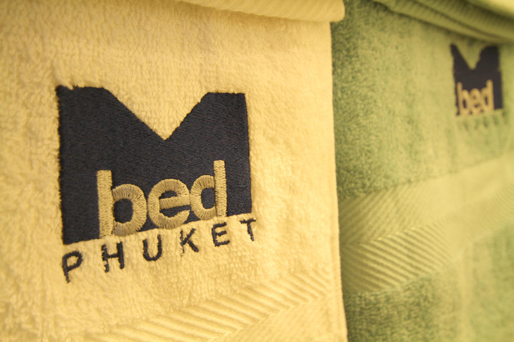 Hostel Mbed Phuket Exterior foto